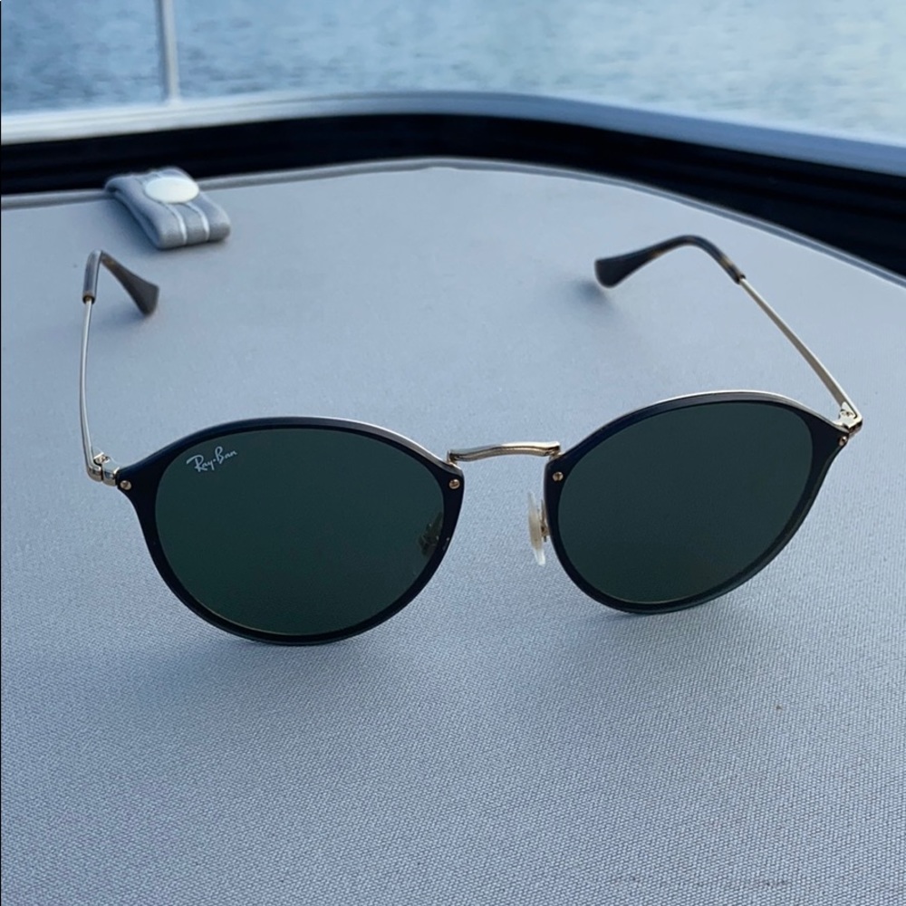 Rayban RB3546
